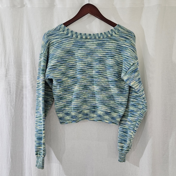 Hollister V-Neck Button Front Cropped Sweater in Blue & Green Heather Size M - Picture 2 of 4